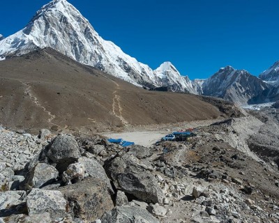 Everest base camp trek in october