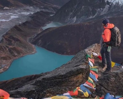 Everest Base Camp Trek via Gokyo Lake Trek cost