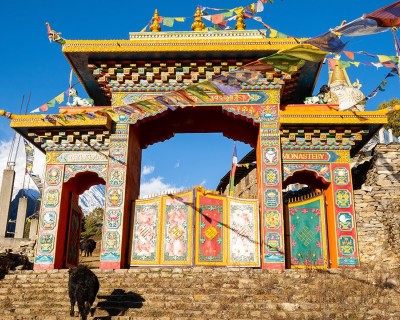 Manaslu Trek in October