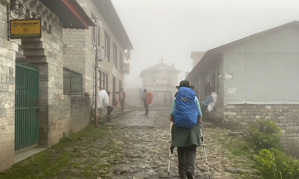 Everest Base camp trek in june weather