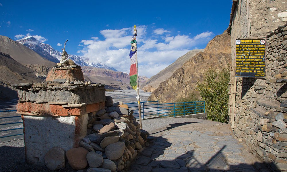 upper-mustang-trek