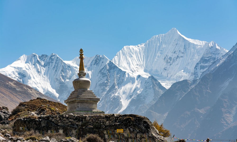 stupa-in-langtang