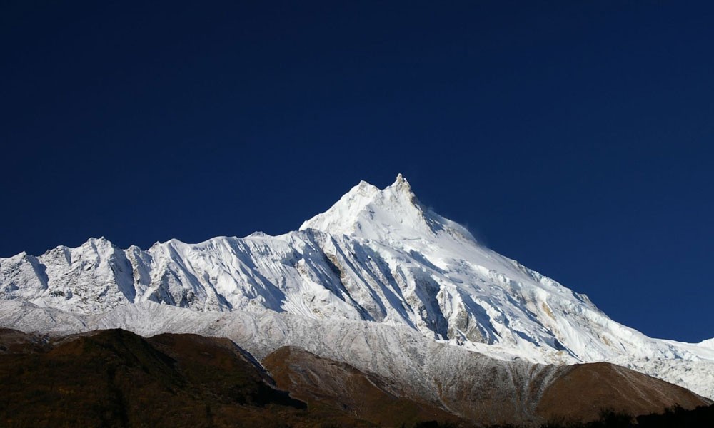 manaslu trek in may