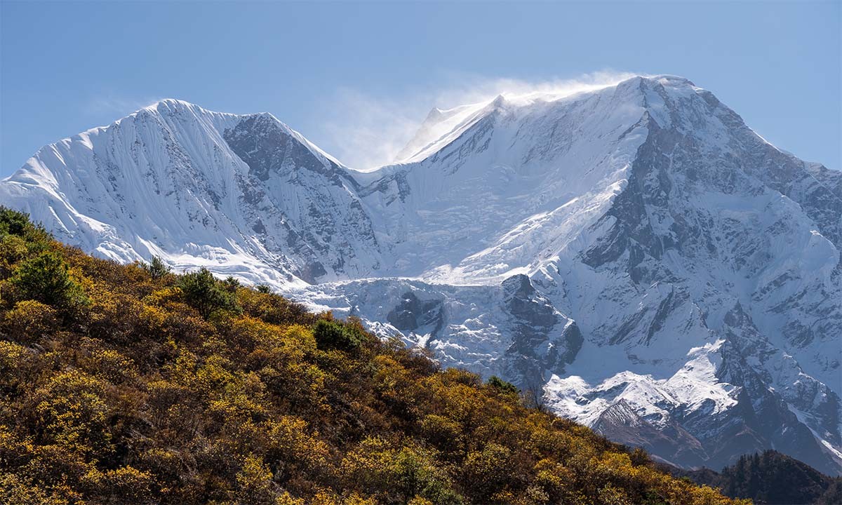 manaslu mountain peak eighth highest mountain-peak 