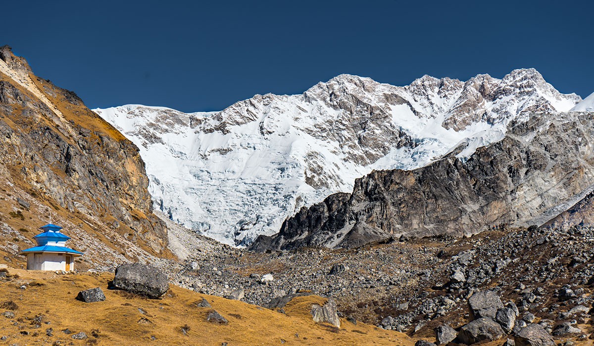 oktang base camp Cost of Kanchenjunga Trek in November