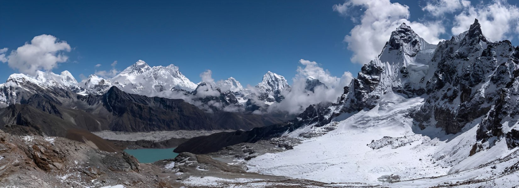 Best Time to Trek Gokyo Lakes