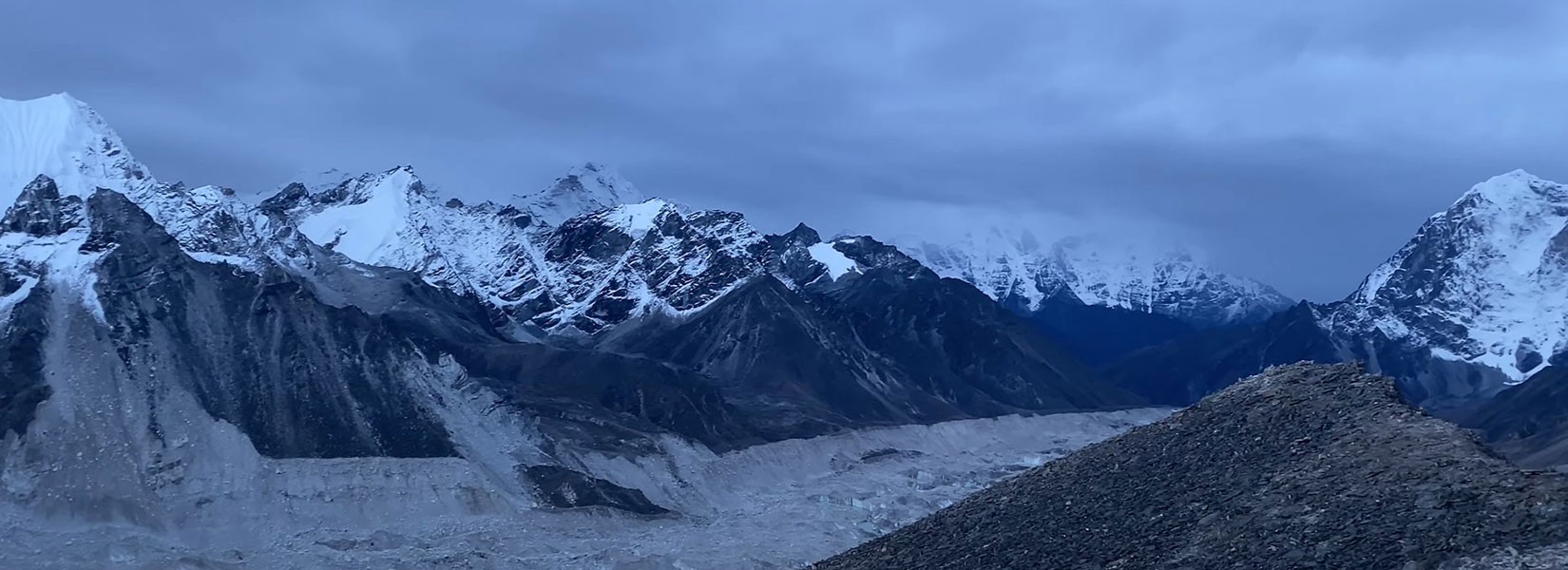 Everest Kala Patthar Trek Banner