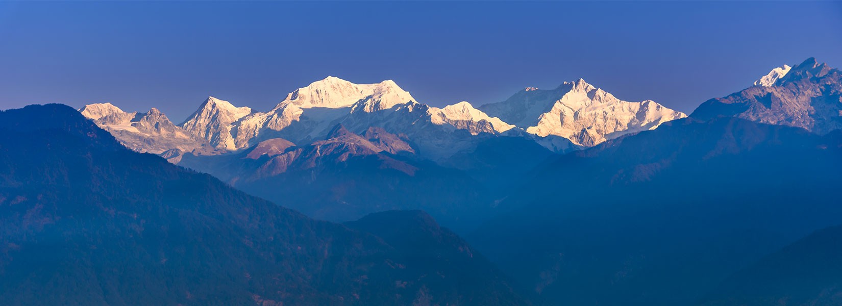 Kanchenjunga Trek in November Banner