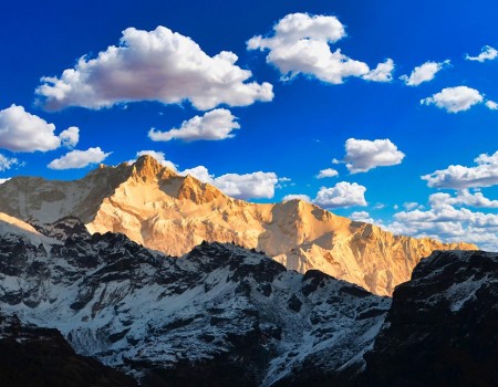 Sunrise view during Kanchenjunga Trek